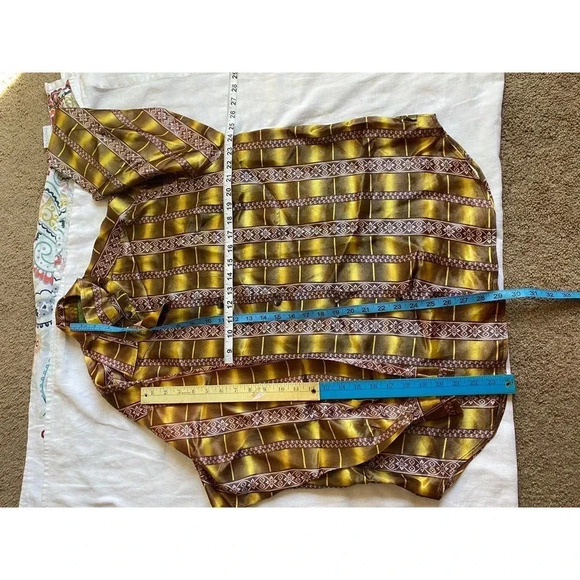 EDC Group Lightweight Comfortable Buttons Down shirt Women Size S oversized - Picture 2 of 5